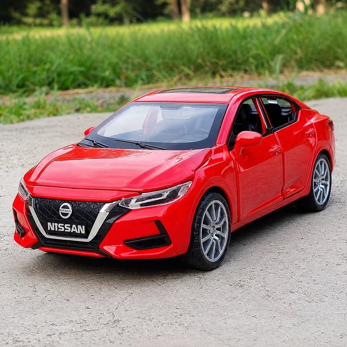 Nissan 2020 Sylphy Red 1:32 – Druckguss-Display-Modell in Druckguss