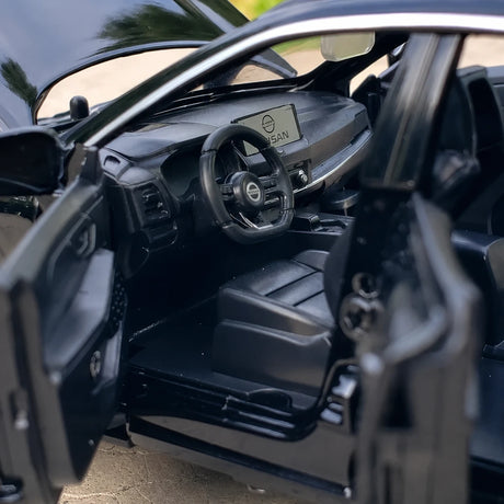 Nissan 2021 X-Trail Black 1:32 – Druckguss-Display-Modell in Druckguss