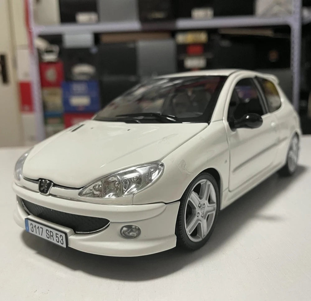 [Norev] 1:18 Peugeot 1998 206 White Model Car Die-Cast