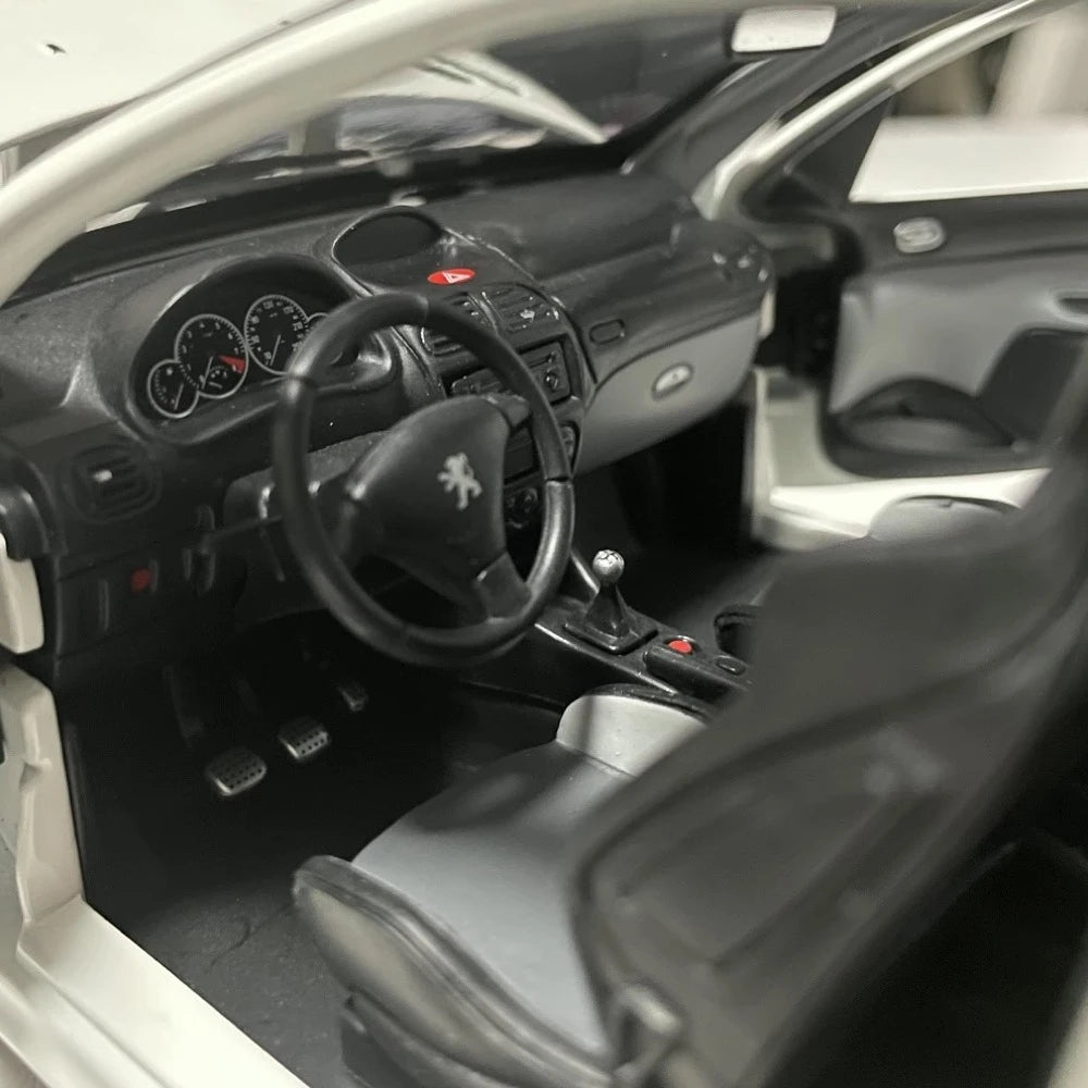 [Norev] 1:18 Peugeot 1998 206 White Model Car Die-Cast