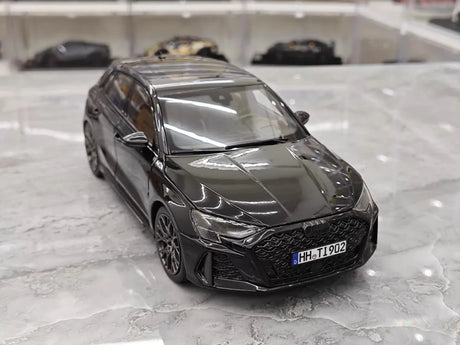 [Norev] 1:18 Audi 2021 RS3 Black Model Car Die-Cast