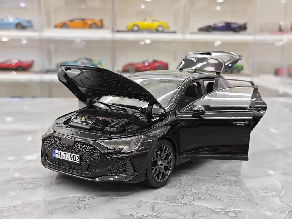 [Norev] 1:18 Audi 2021 RS3 nero modellino di auto Die-Cast
