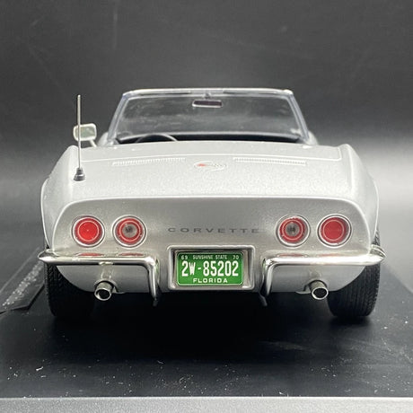 [Norev] 1:18 Chevrolet 1969 Corvette C3 Convertible Silver Model Car Resin