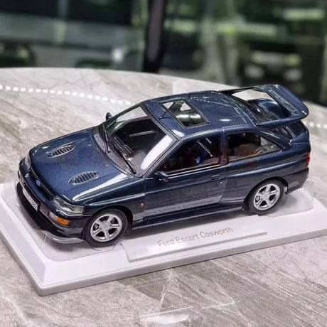 [Norev] 1:18 Ford 1992 Escort Cosworth blauw modelauto Hars