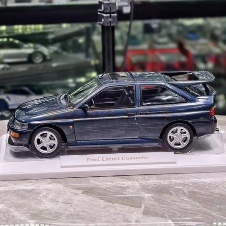 [Norev] 1:18 Ford 1992 Escort Cosworth blauw modelauto Hars