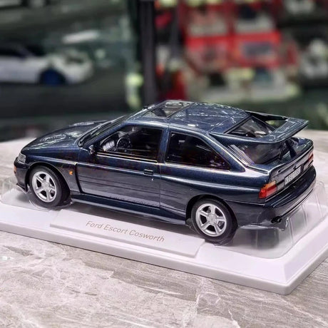 [Norev] 1:18 Ford 1992 Escort Cosworth blauw modelauto Hars