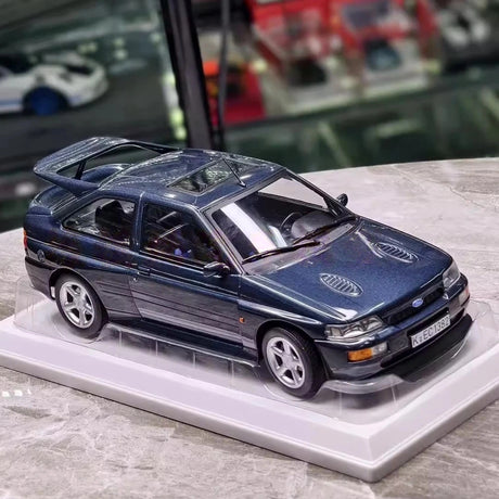 [Norev] 1:18 Ford 1992 Escort Cosworth blauw modelauto Hars