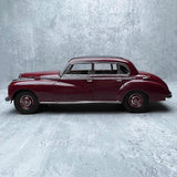 [Norev] 1:18 Mercedes-Benz 1951 300S W186 punainen pienoismalli Die-Cast