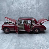 [Norev] 1:18 Mercedes-Benz 1951 300S W186 punainen pienoismalli Die-Cast