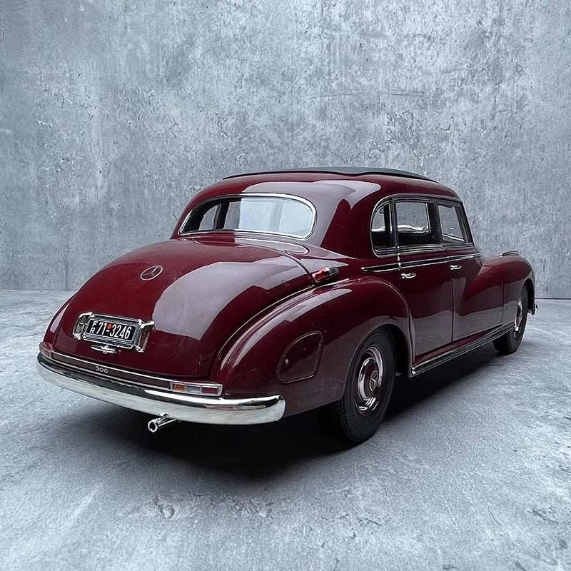 [Norev] 1:18 Mercedes-Benz 1951 300S W186 Red Model Car Die-Cast