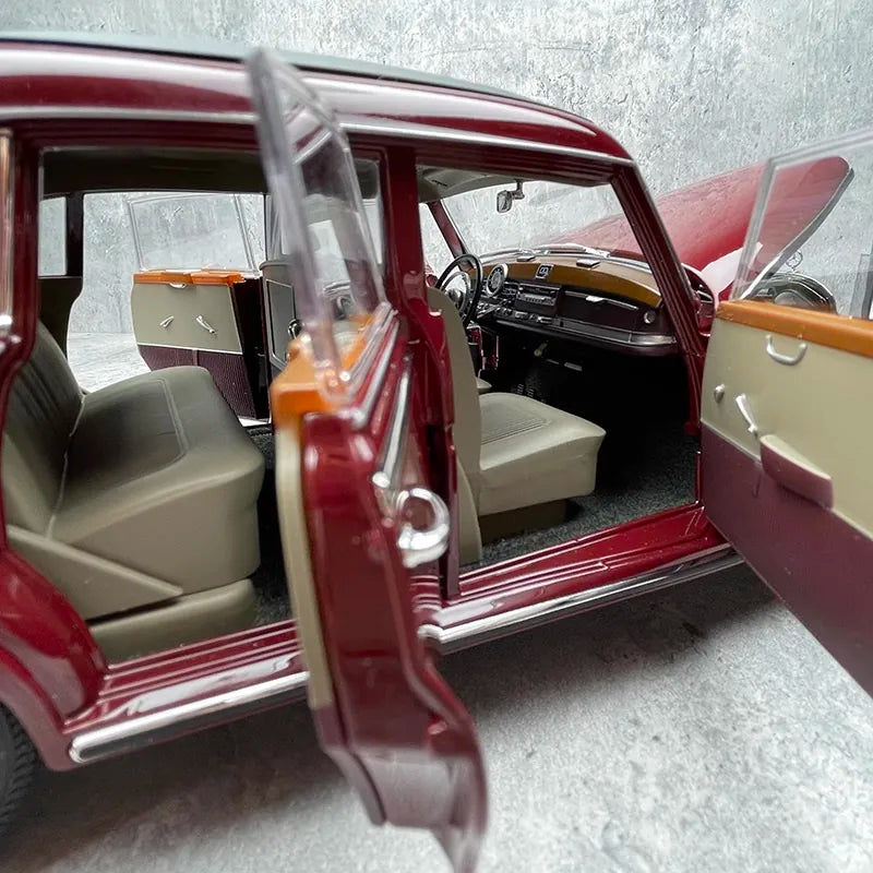 [Norev] 1:18 Mercedes-Benz 1951 300S W186 Red Model Car Die-Cast
