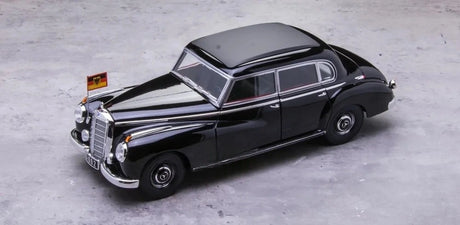 [Norev] 1:18 Mercedes-Benz 1951 300S W186 Black Model Car Die-Cast