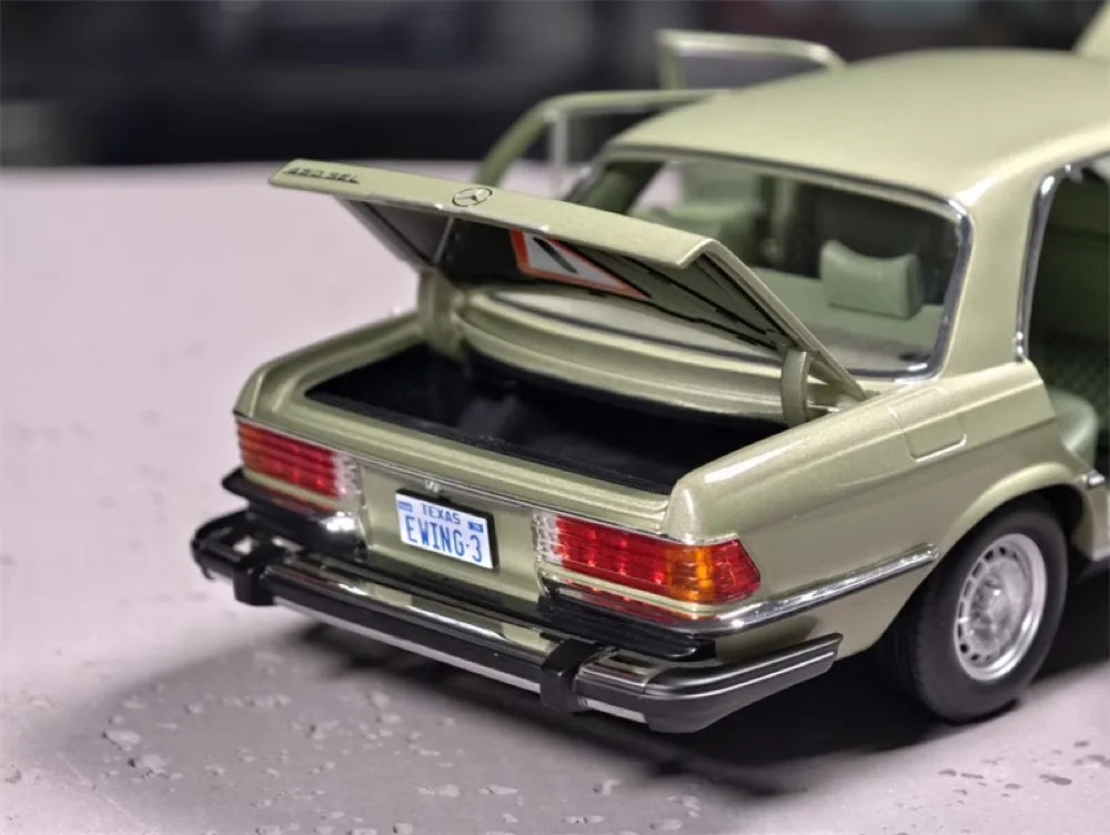 [Norev] 1:18 Mercedes-Benz 1975 450 SEL Green Model Car Die-Cast
