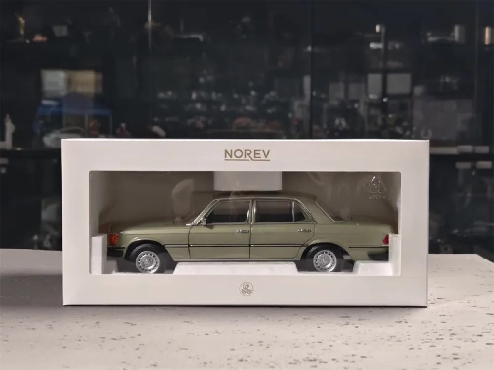 [Norev] 1:18 Mercedes-Benz 1975 450 SEL Green Model Car Die-Cast