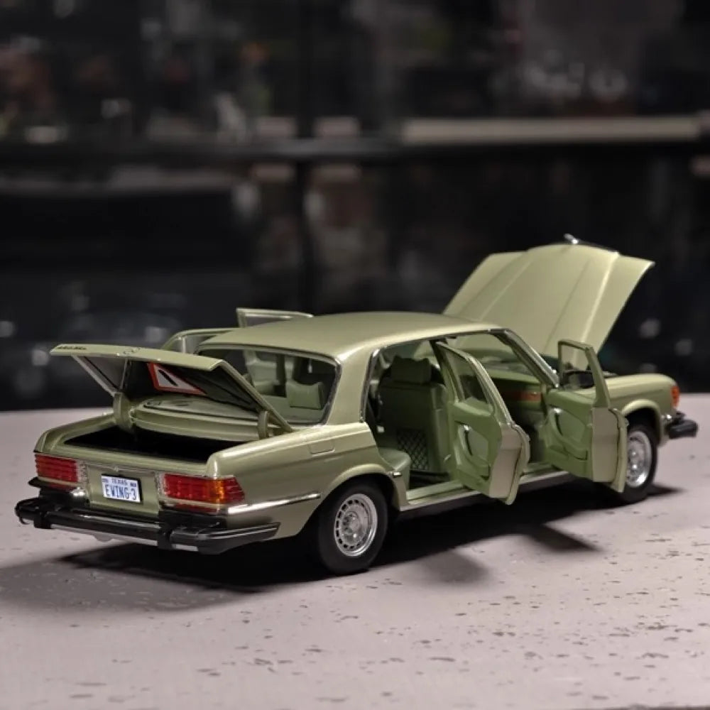 [Norev] 1:18 Mercedes-Benz 1975 450 SEL Green Model Car Die-Cast