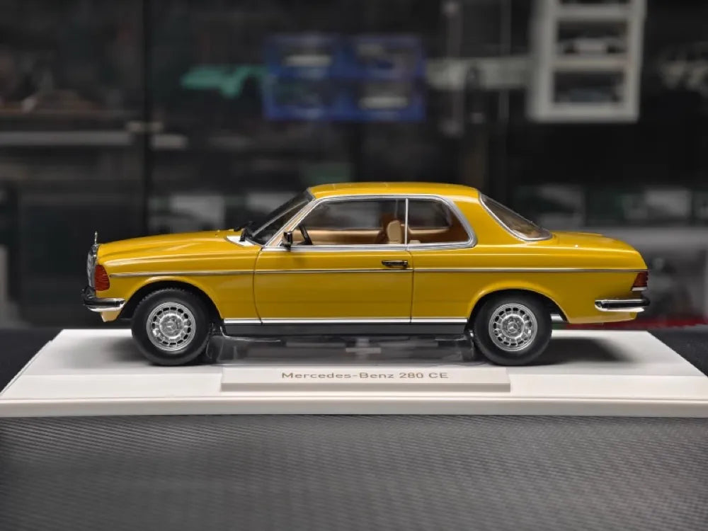 [Norev] 1:18 Mercedes-Benz 1980 280CE イエロー モデルカー Die-Cast