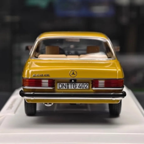 [Norev] 1:18 Mercedes-Benz 1980 280CE Yellow Model Car Die-Cast