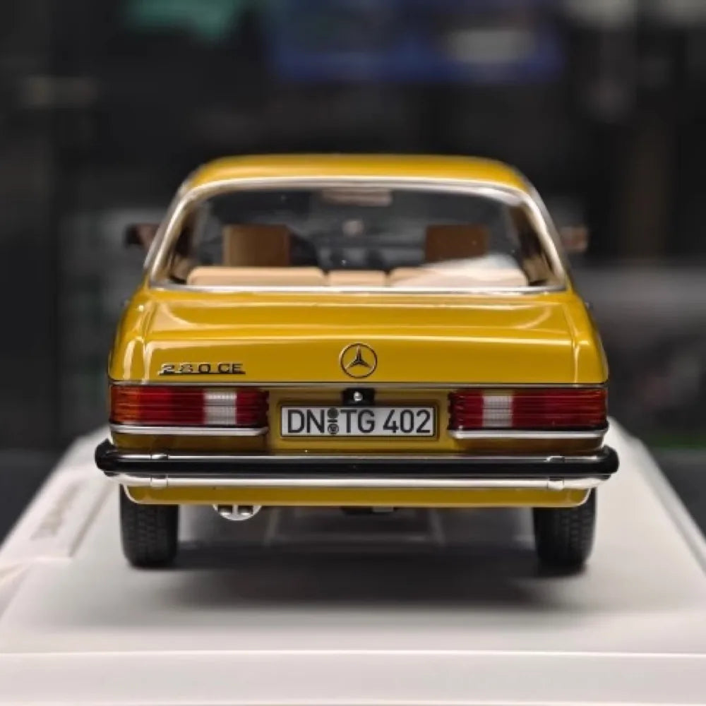 [Norev] 1:18 Mercedes-Benz 1980 280CE イエロー モデルカー Die-Cast