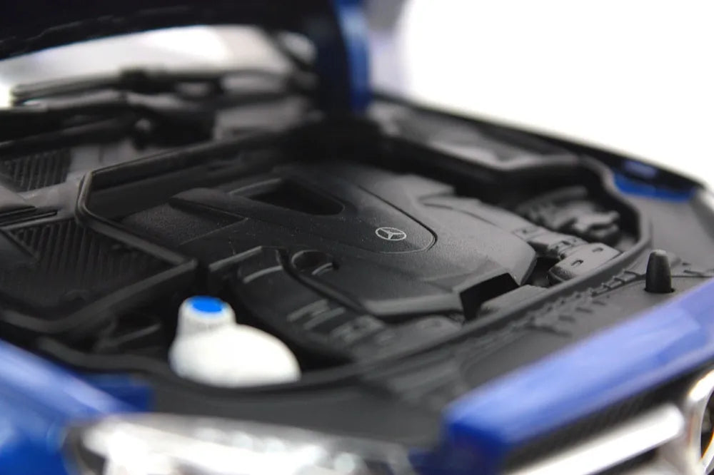 [Norev] 1:18 Mercedes-Benz 2015 C-Class C260 Estate W205 Blue Model Car Die-Cast