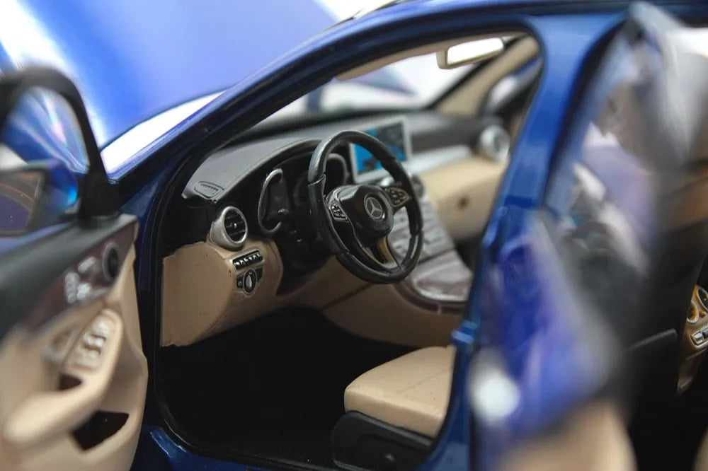 [Norev] 1:18 Mercedes-Benz 2015 C-Class C260 Estate W205 Blue Model Car Die-Cast