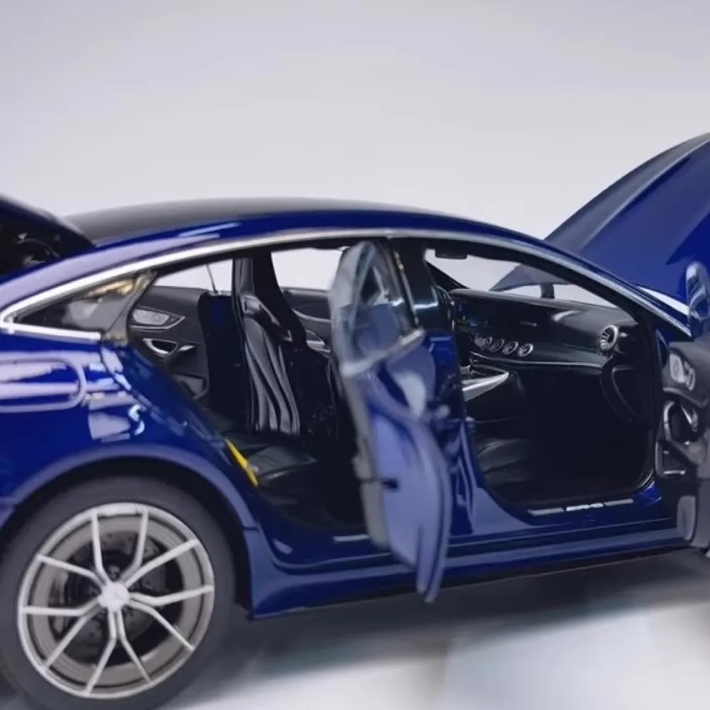[Norev] 1:18 Mercedes-Benz 2021 AMG GT63 S 4Matic bleu voiture miniature Die-Cast