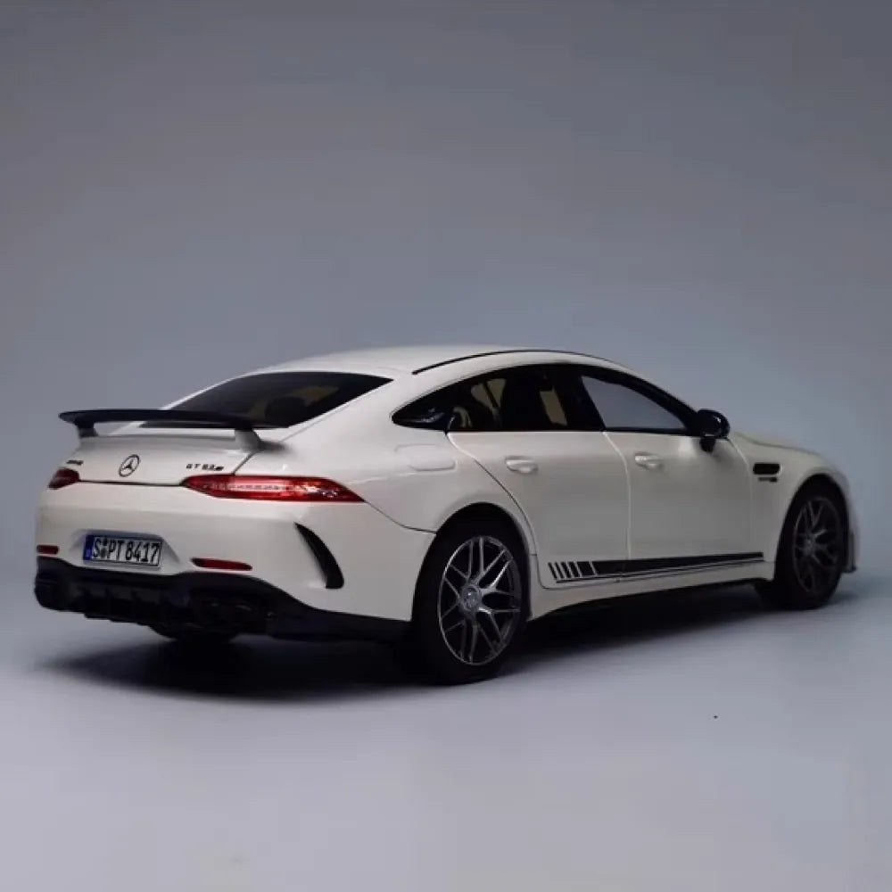 [Norev] 1:18 Mercedes-Benz 2021 AMG GT63 S 4Matic White Model Car Die-Cast