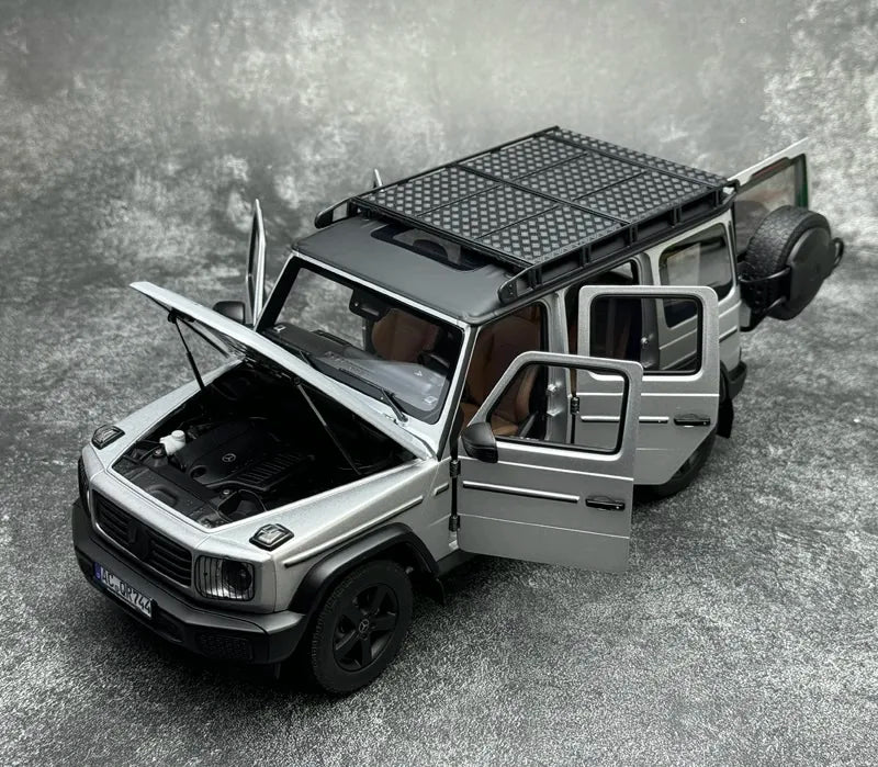 [Norev] 1:18 Mercedes-Benz 2024 G500 G-Class N465 Silver Model Car Die-Cast