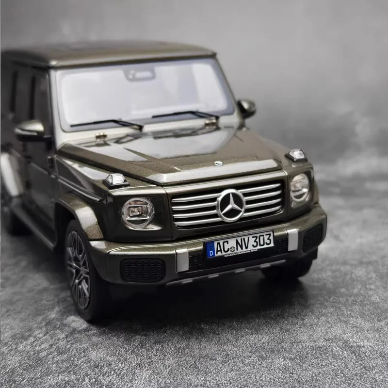 [Norev] 1:18 Mercedes-Benz 2024 G500 G-Class N465 Green Model Car Die-Cast