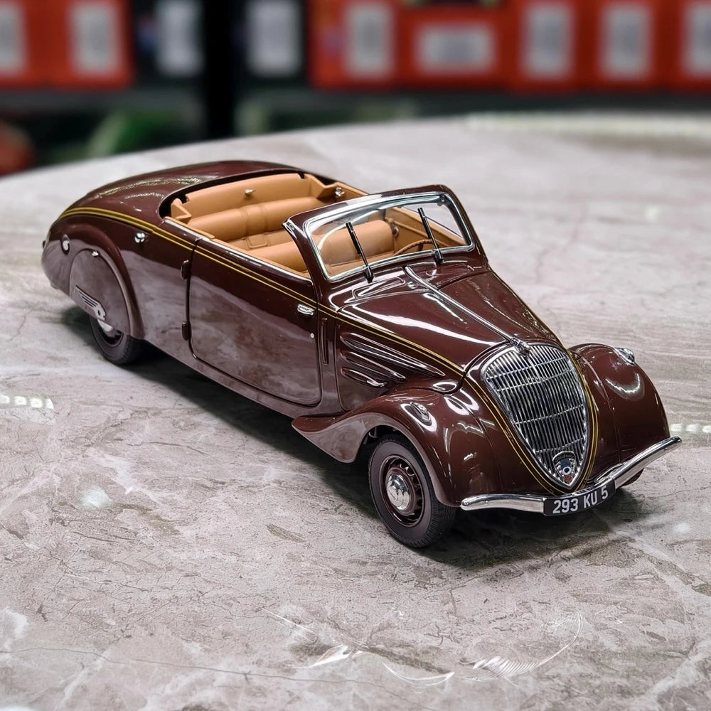 [Norev] 1:18 Peugeot 1937 402 Eclipse Brown Model Car Die-Cast