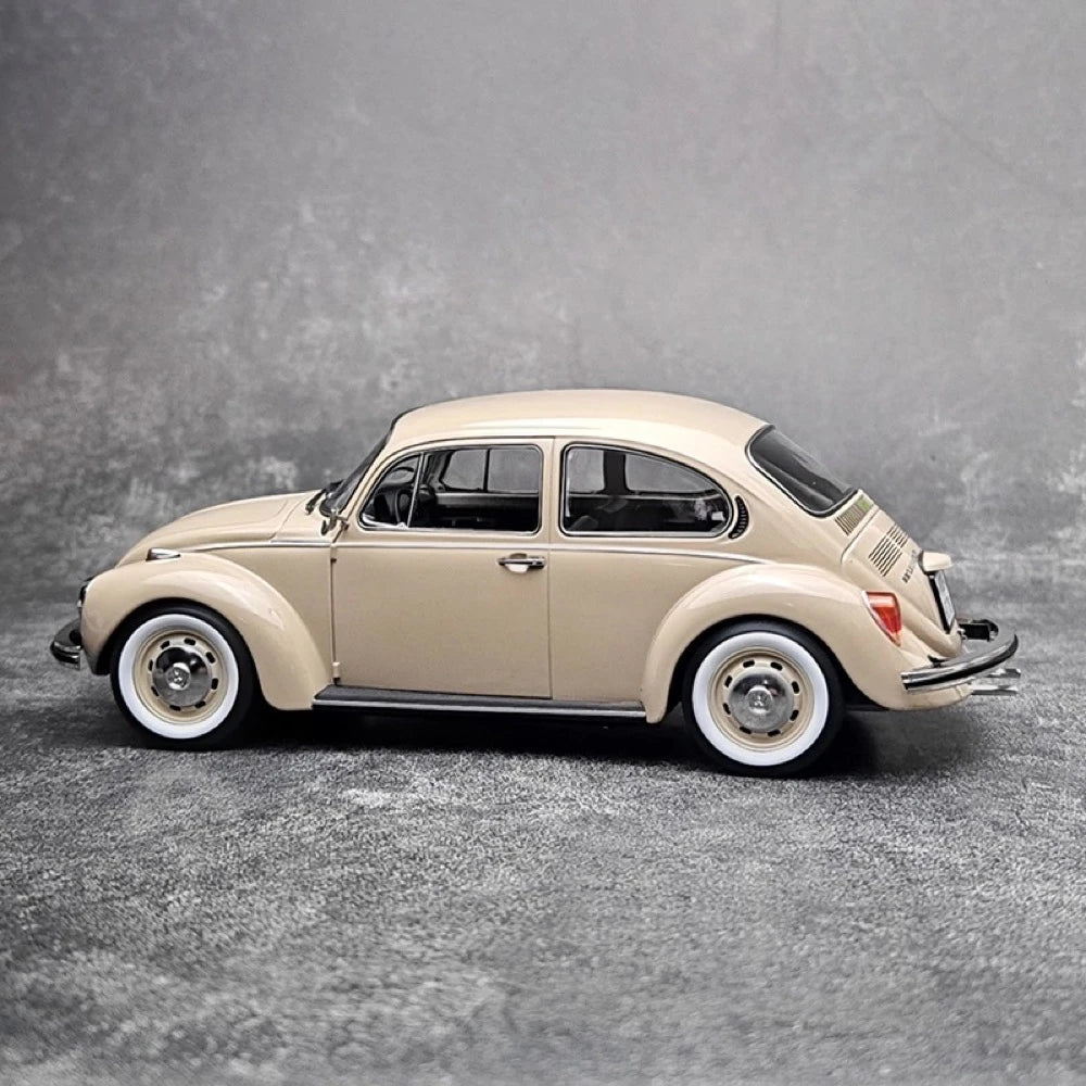 [Norev] 1:18 Volkswagen 1973 Beetle 1303 Off White Model Car Resin