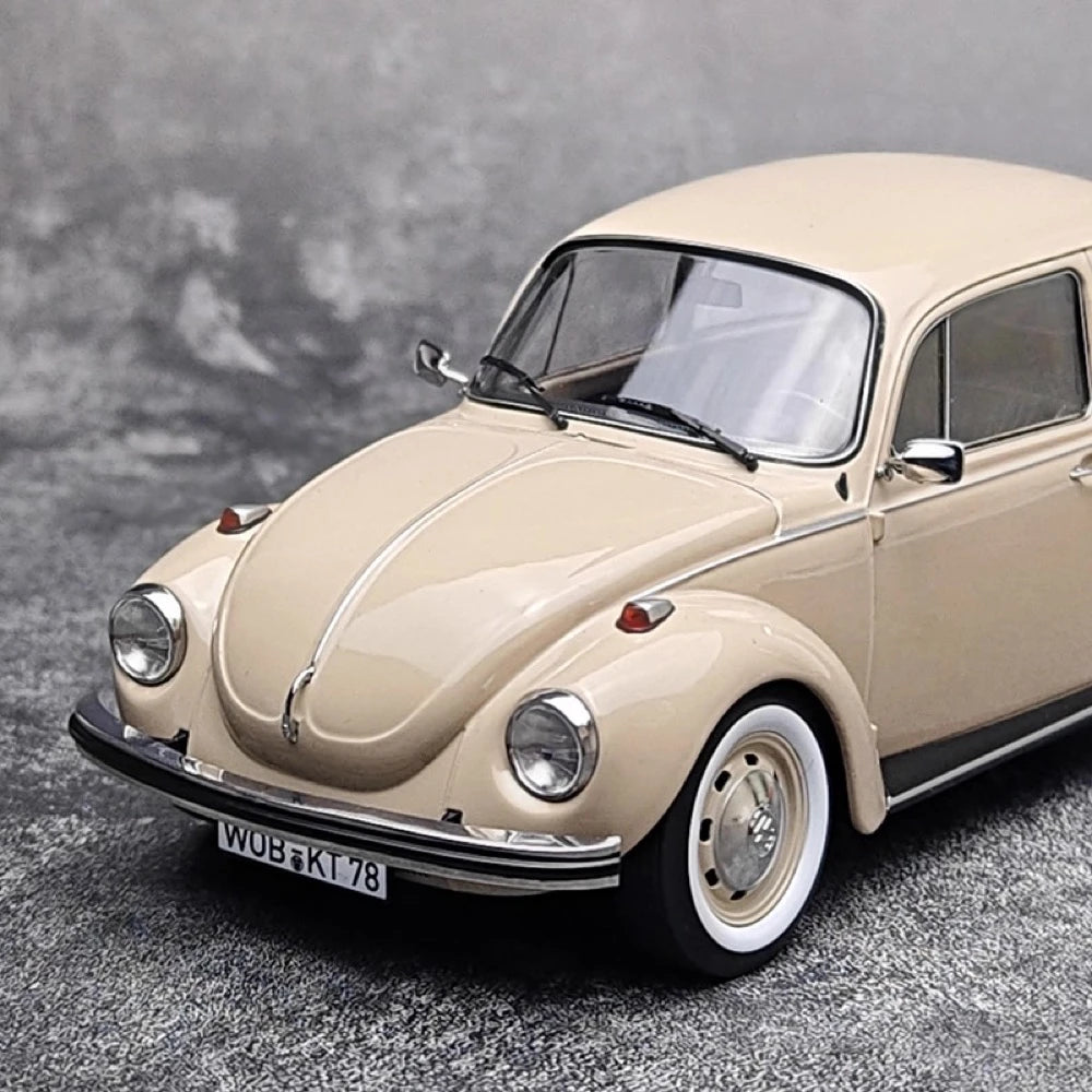 [Norev] 1:18 Volkswagen 1973 Beetle 1303 Off White Model Car Resin