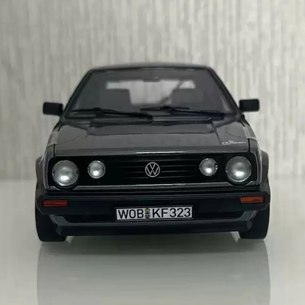 [Norev] 1:18 Volkswagen 1983 Golf GTI Champion Black Model Car Resin