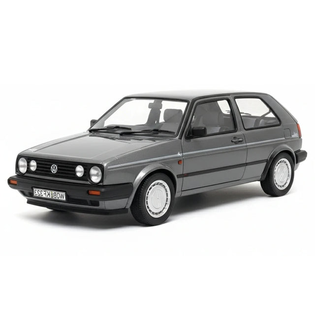 [Norev] 1:18 Volkswagen 1983 Golf GTI Champion Black Model Car Resin