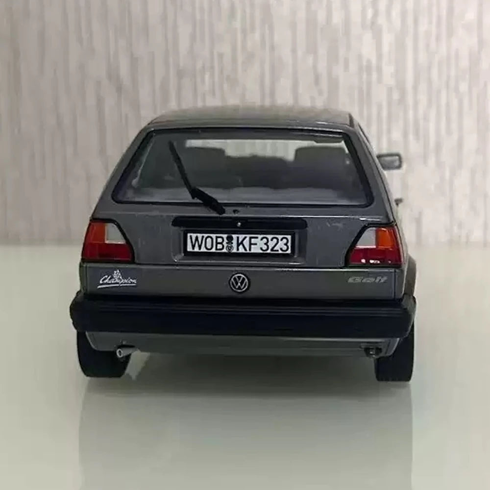 [Norev] 1:18 Volkswagen 1983 Golf GTI Champion Black Model Car Resin