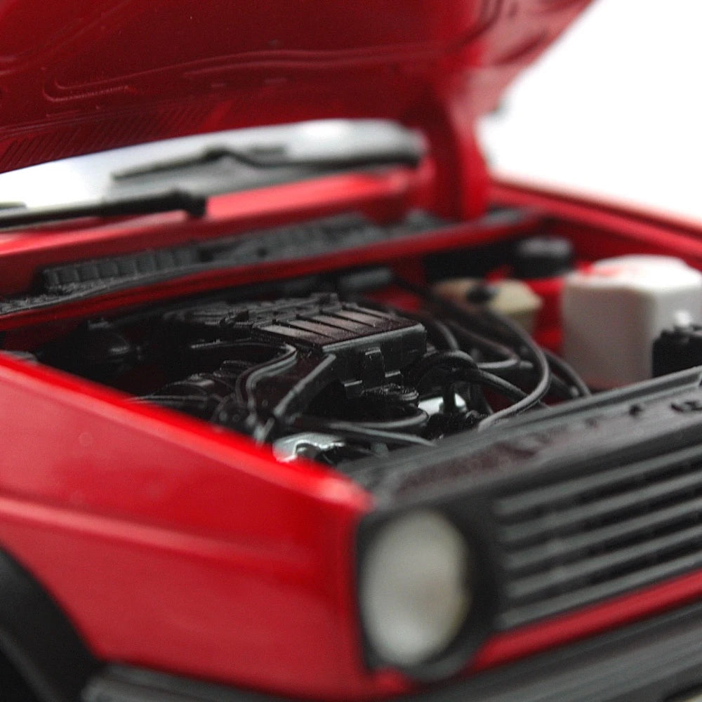 [Norev] 1:18 Volkswagen 1984 Golf CL Red Model Car Resin