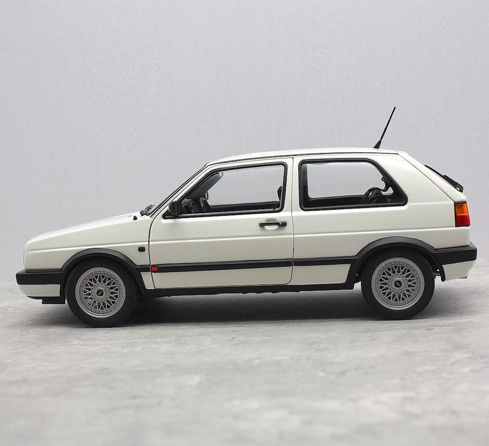 [Norev] 1:18 Volkswagen 1990 Golf GTI G60 White Model Car Resin