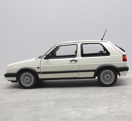 [Norev] 1:18 Volkswagen 1990 Golf GTI G60 White Model Car Resin