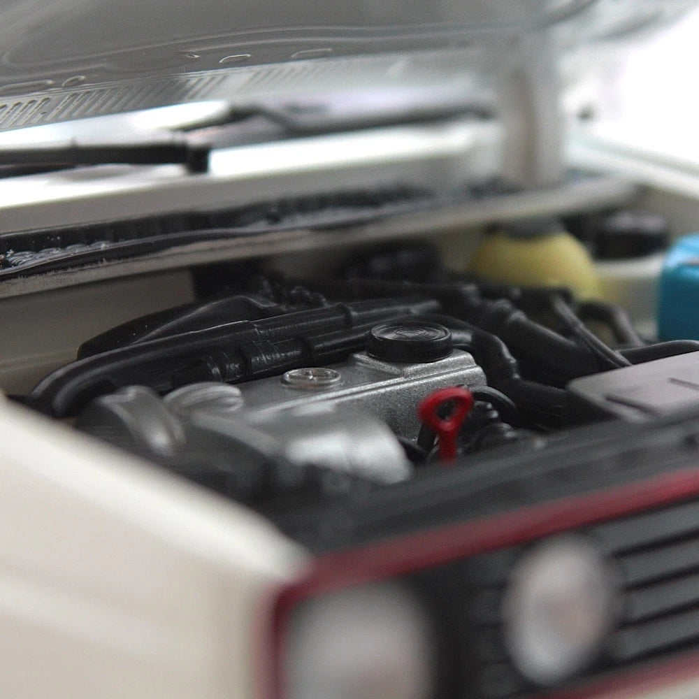 [Norev] 1:18 Volkswagen 1990 Golf GTI G60 White Model Car Resin