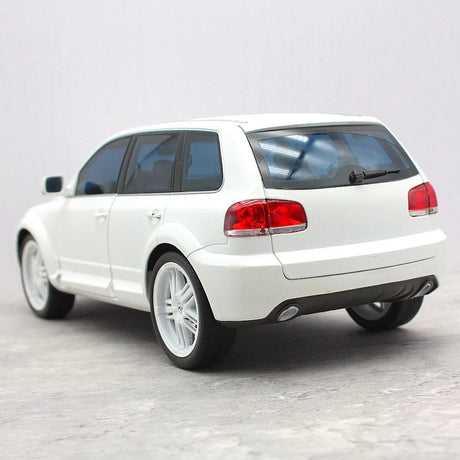 [Norev] 1:18 Volkswagen 2008 Touareg P24 Parotech White Model Car Resin