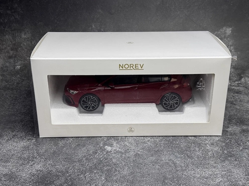 [Norev] 1:18 Volkswagen 2020 Golf GTI レッド モデルカー レジン