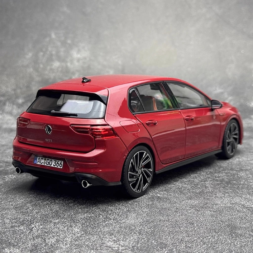 [Norev] 1:18 Volkswagen 2020 Golf GTI Red Model Car Resin