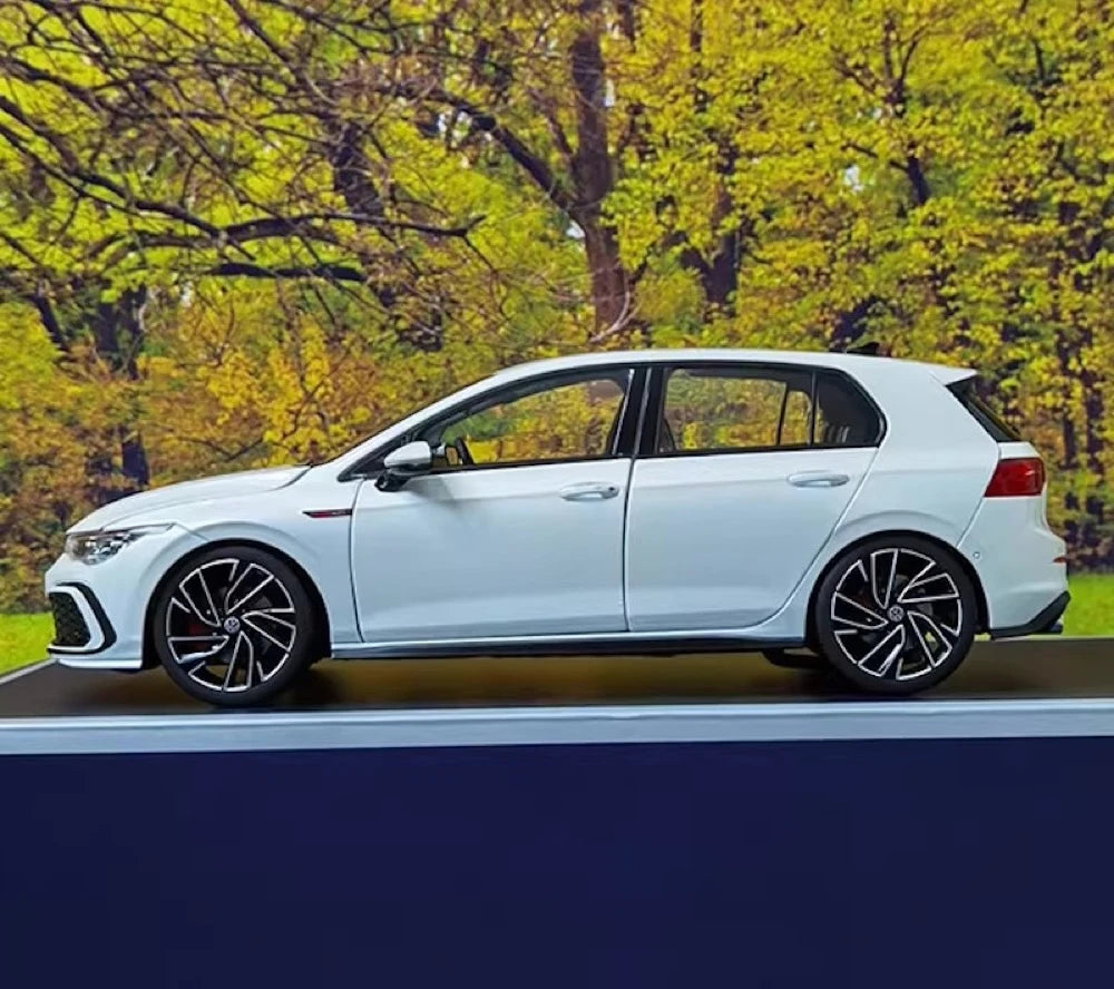 [Norev] 1:18 Volkswagen 2020 Golf GTI ホワイト モデルカー レジン