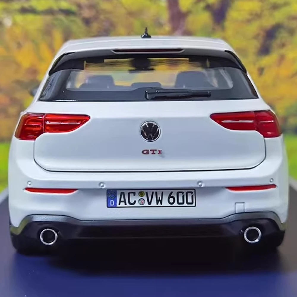 [Norev] 1:18 Volkswagen 2020 Golf GTI White Model Car Resin