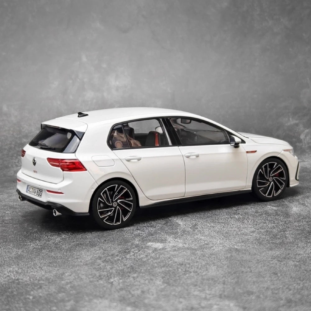 [Norev] 1:18 Volkswagen 2020 Golf GTI ホワイト モデルカー レジン