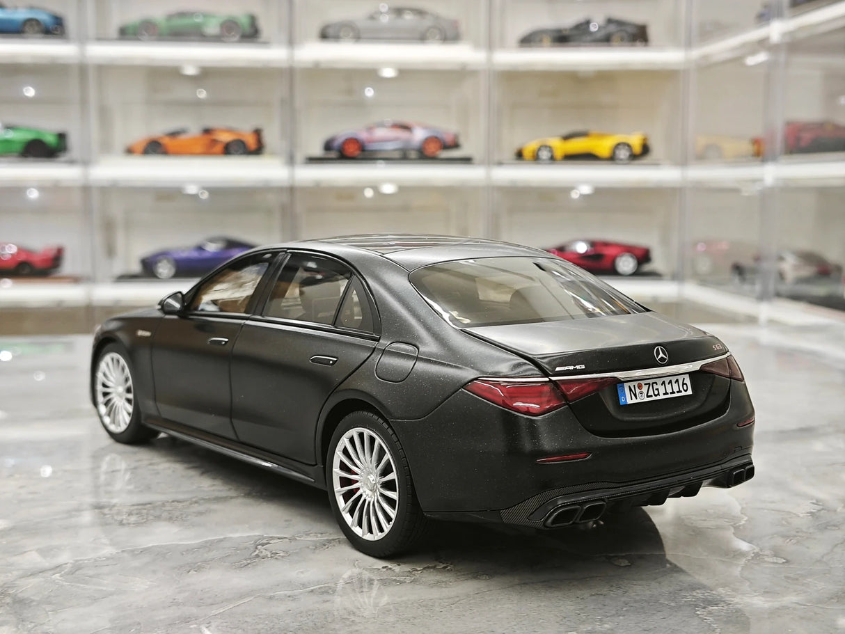 NZG Mercedes-AMG 2023 S 63 E Performance V223 Nightblack Magno 1:18 – modelo de coleção em metal fundido