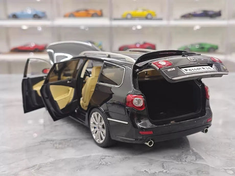[NZG] 1:18 Volkswagen 2008 Passat R36 Estate Black Model Car Die-Cast