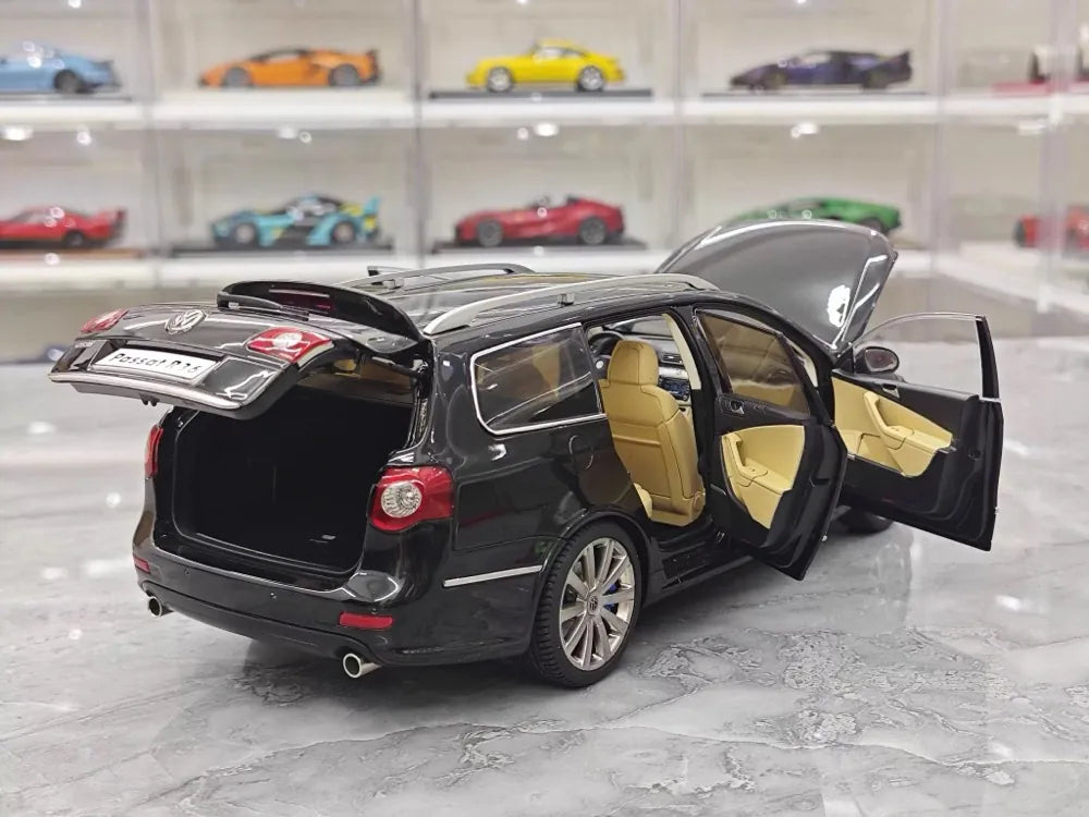 [NZG] 1:18 Volkswagen 2008 Passat R36 Estate nero modellino di auto Die-Cast