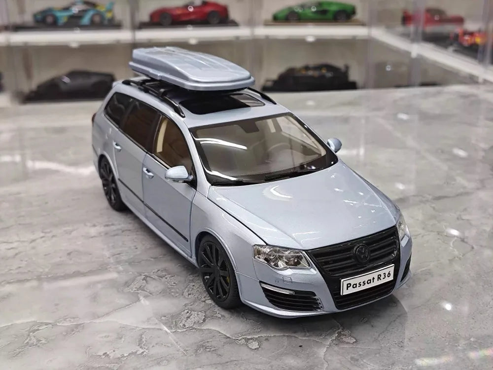 [NZG] 1:18 Volkswagen 2008 Passat R36 Estate Blue Model Car Die-Cast