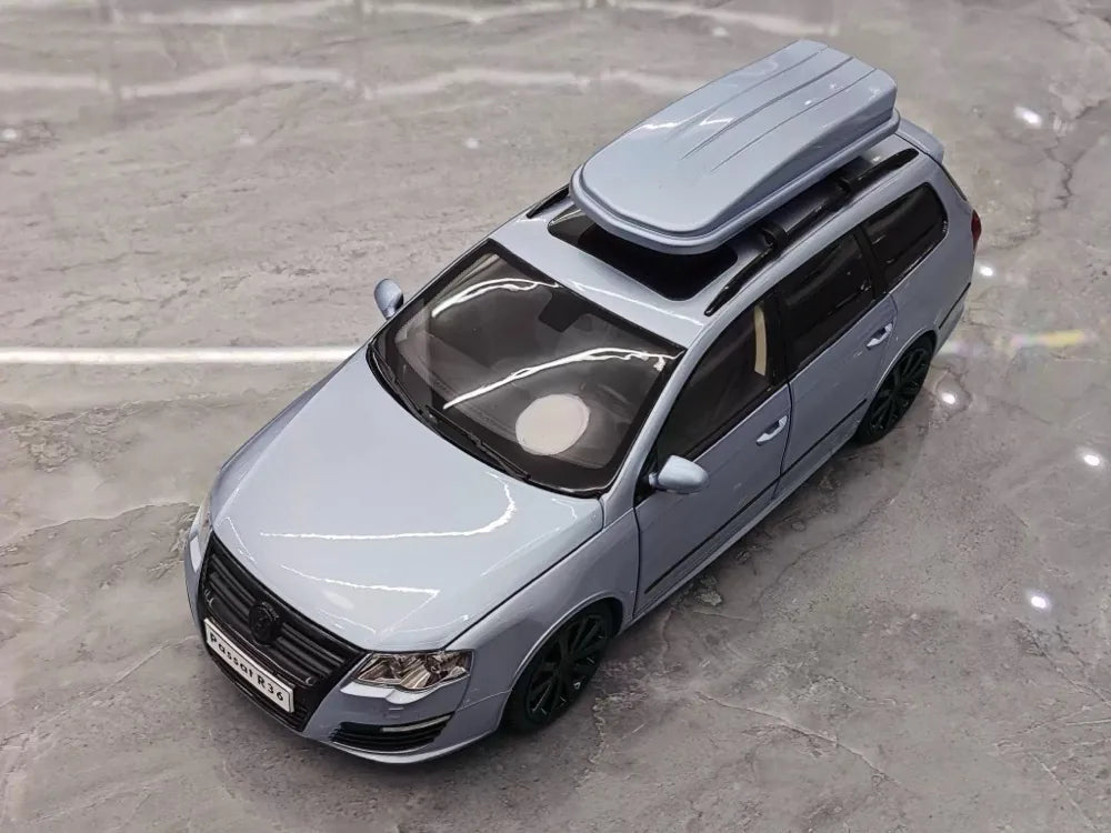 [NZG] 1:18 Volkswagen 2008 Passat R36 Estate Blue Model Car Die-Cast