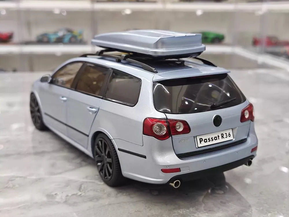 [NZG] 1:18 Volkswagen 2008 Passat R36 Estate Blue Model Car Die-Cast